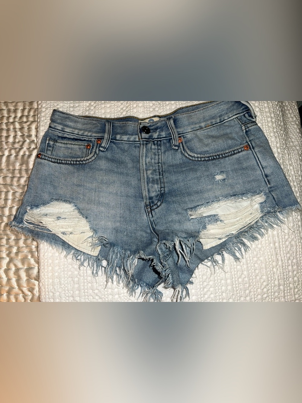 Like New Free People Denim Jean Shorts Womens Size 24 Cut Off Shortie Button Fly
